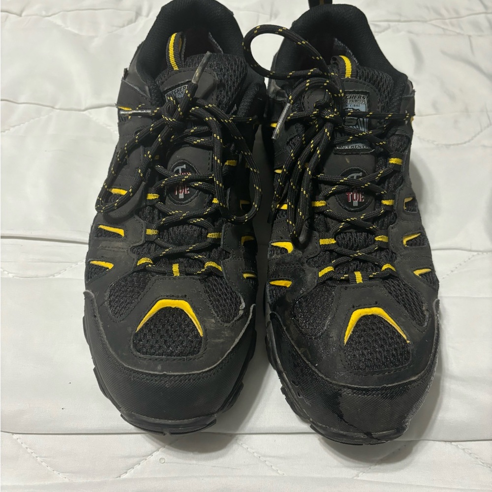 Men's Black and Yellow Skechers steel toe
